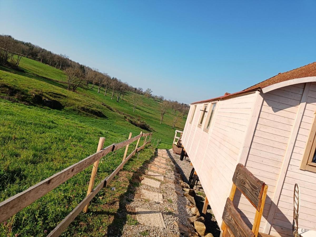 Chez Christy Chemin Des Dinots Bed and Breakfast Saint-Bonnet-de-Four Esterno foto